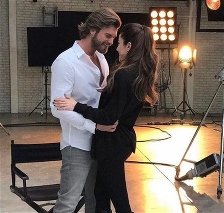 Kıvanç Tatlıtuğ'a Demet Akbağ'dan indirim