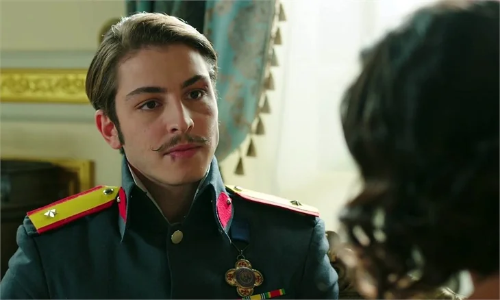 Vatanım Sensin'in Teğmen Leon'unu tehdit etmişler