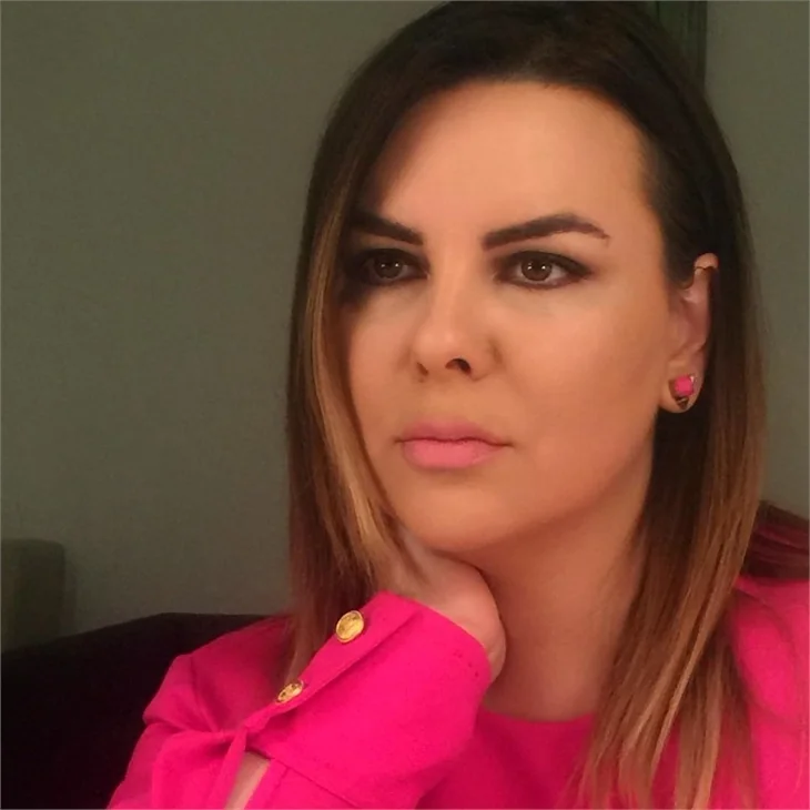 Seren Fosforoğlu'ndan çocuk itirafı