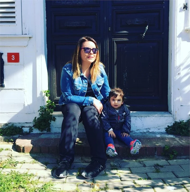 Seren Fosforoğlu'ndan çocuk itirafı