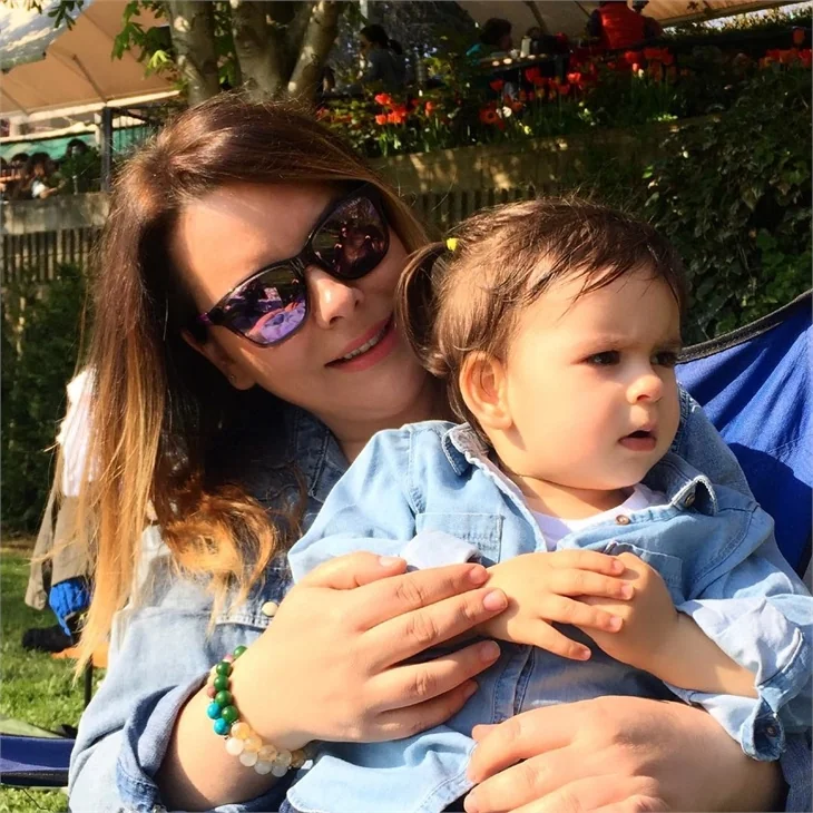 Seren Fosforoğlu'ndan çocuk itirafı