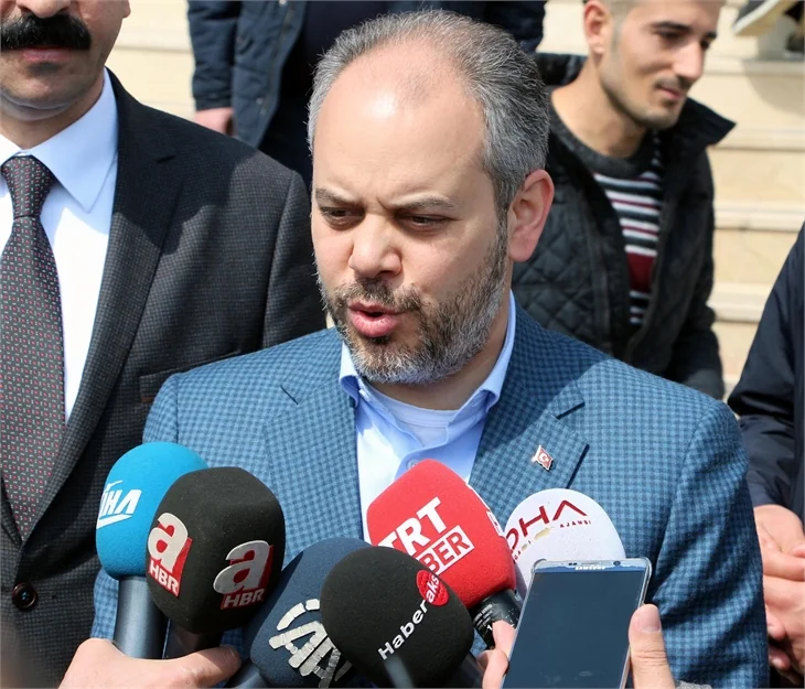 Siyasiler referandumda böyle oy kullandılar