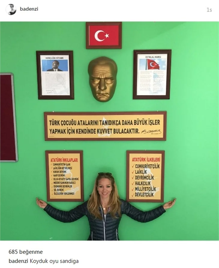 Ünlüler referandumda sandık başında...