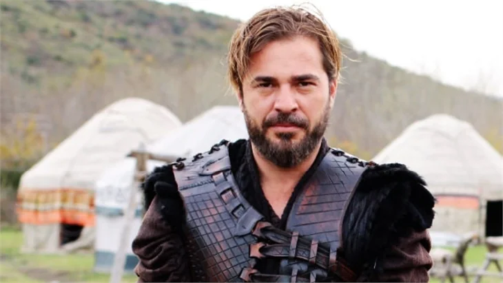 Diriliş Ertuğrul'da bir dönem bitiyor