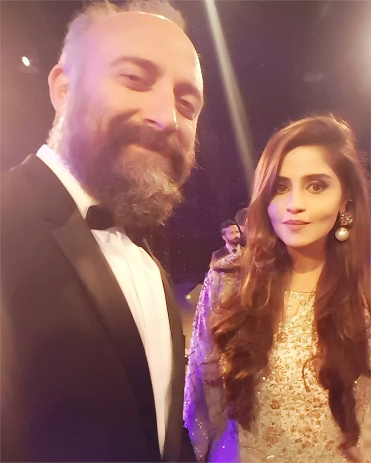 Halit Ergenç'e Pakistan'dan ödül!