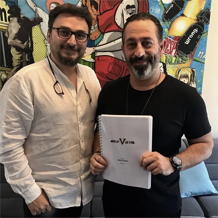 Arif V 216 oyuncu kadrosuna senaryoları teslim edildi