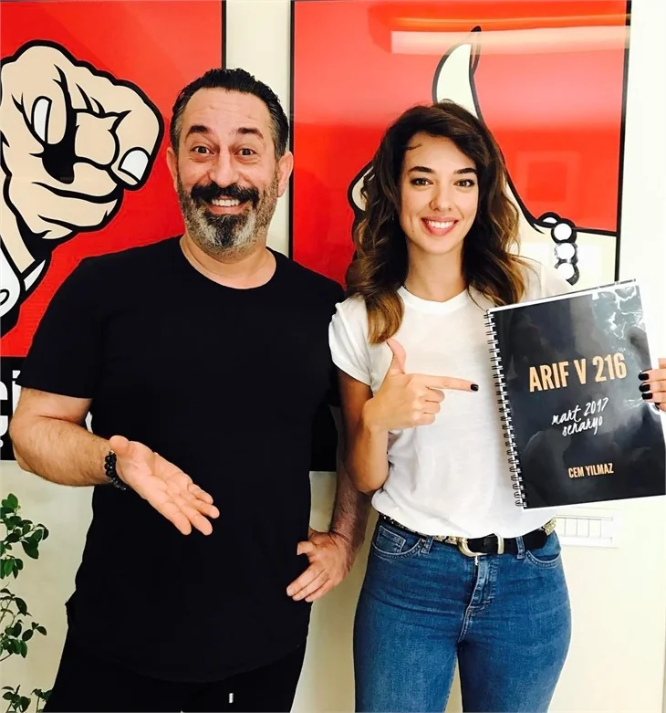 Arif V 216 oyuncu kadrosuna senaryoları teslim edildi