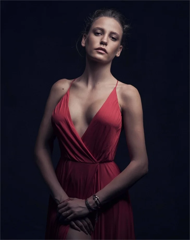 Serenay Sarıkaya'nın reklam filmi rekor kırdı!
