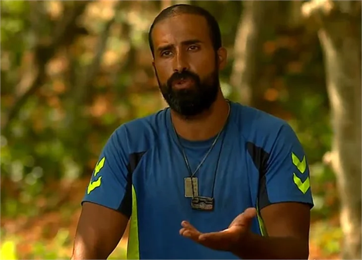 Survivor'da her gün namaz kılan yarışmacı kim?