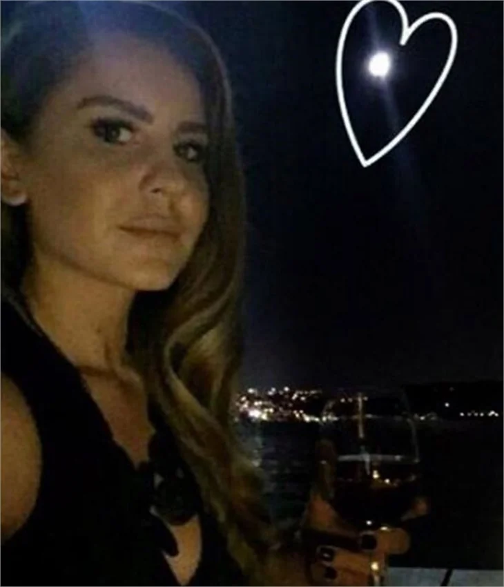 Alişan yüzüğü aldı!