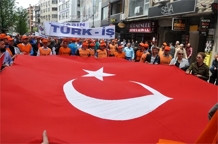 Tüm Türkiye'de 1 Mayıs coşkusu
