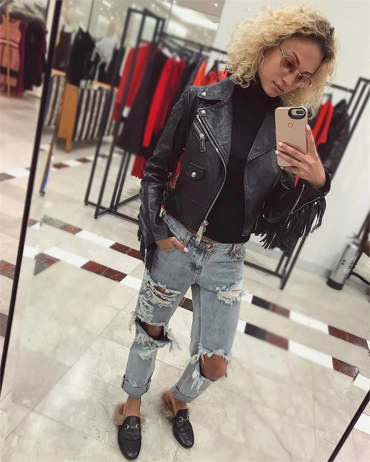 Rose Bertram'dan olay yaratan paylaşımlar