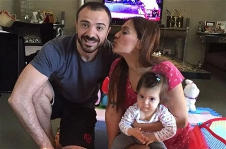 Demet Akalın'a 250 bin liralık doğum günü hediyesi