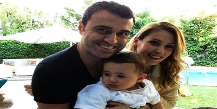 Funda Arar'ın ailesiyle Dubai tatili