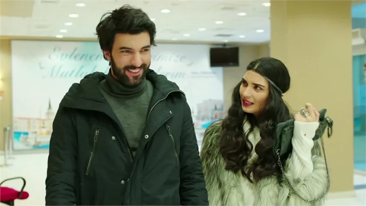 Tuba Büyüküstün ve Engin Akyürek yeniden bir arada