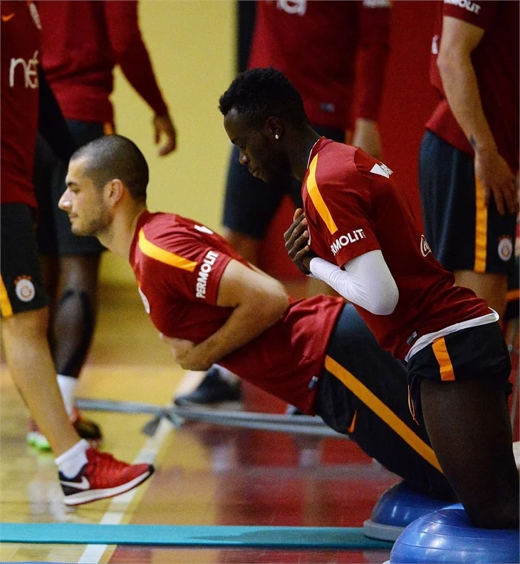 Galatasaray salonda çalıştı