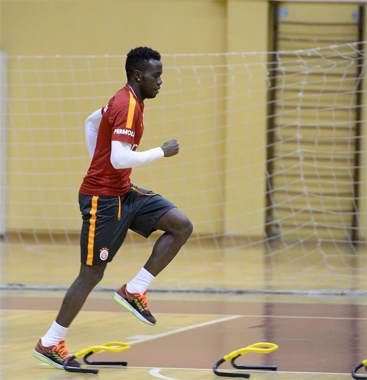 Galatasaray salonda çalıştı