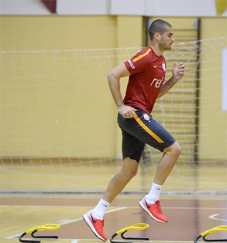 Galatasaray salonda çalıştı