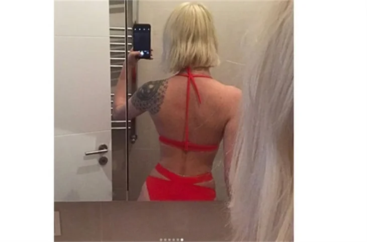 Didem Soydan'ın mayolu fotoğrafları sosyal medyayı salladı