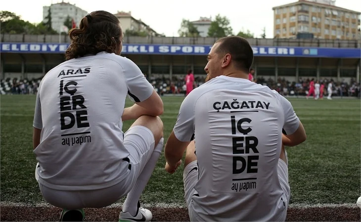 İçerde ekibi Mika-Der için sahada