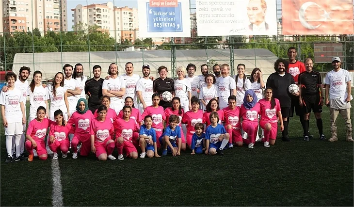 İçerde ekibi Mika-Der için sahada