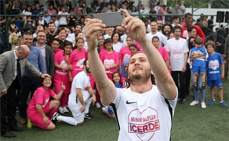 İçerde ekibi Mika-Der için sahada