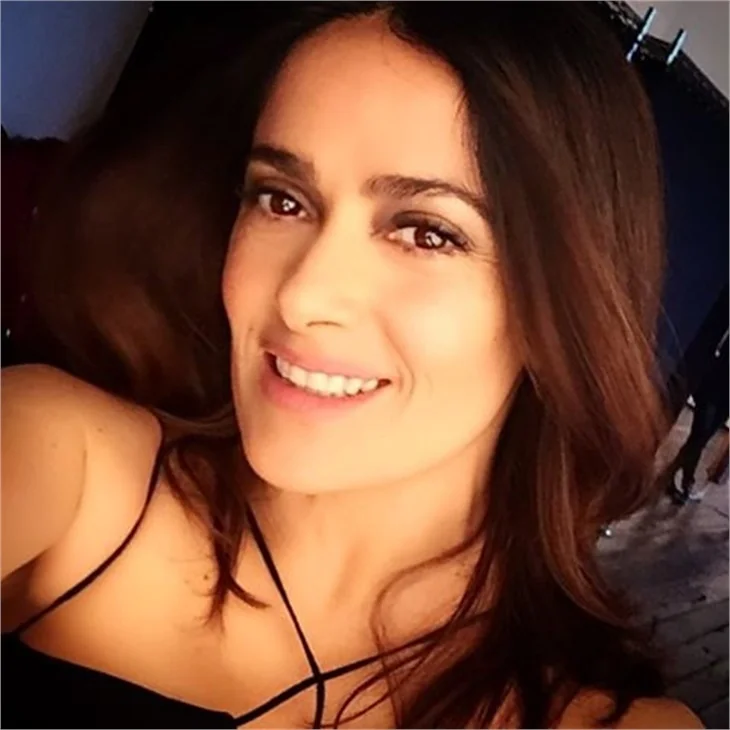 Salma Hayek: Seks bombası imajından kurtuldum
