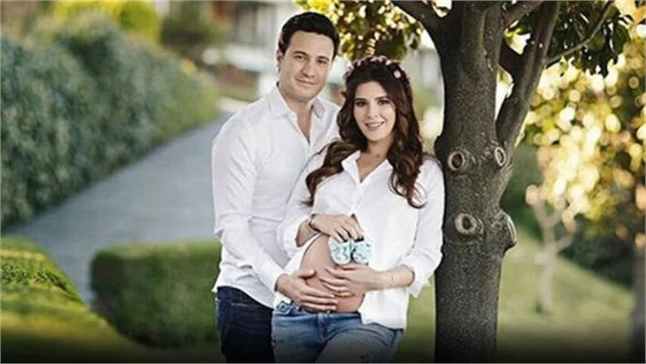 Hatice Şendil anne oldu