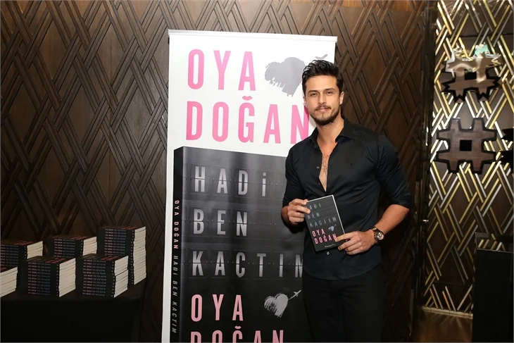 Kitap lansmanına ünlü akını!