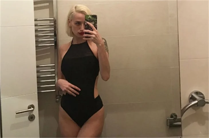 Sevgilisi Didem Soydan'ın verdiği pozları kıskanıyor mu?