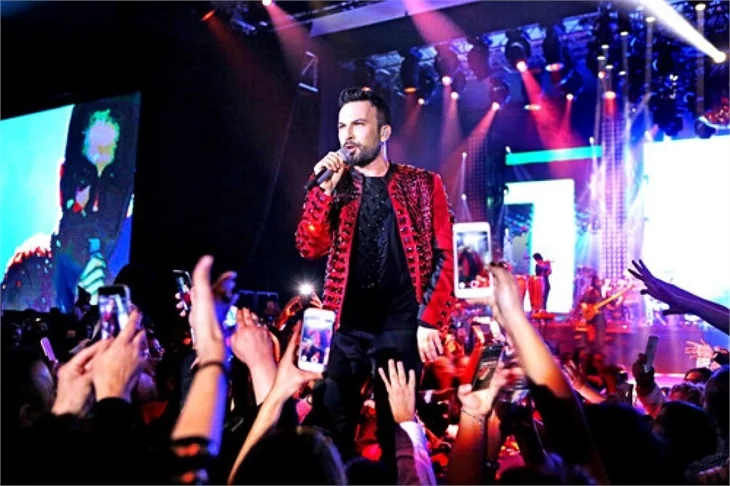Tarkan albüm açıklaması: Bomba gibi geliyorum