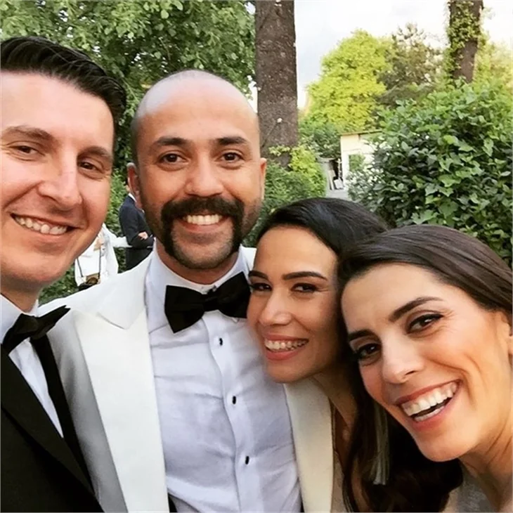 Sarp Akkaya ve Sinem Yalçınkaya evlendi