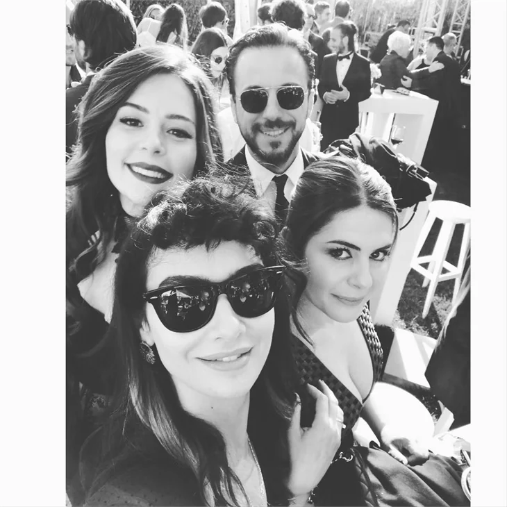 Sarp Akkaya ve Sinem Yalçınkaya evlendi