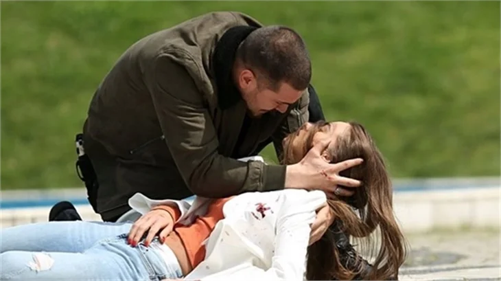 Bensu Soral'dan 'İçerde' itirafı!