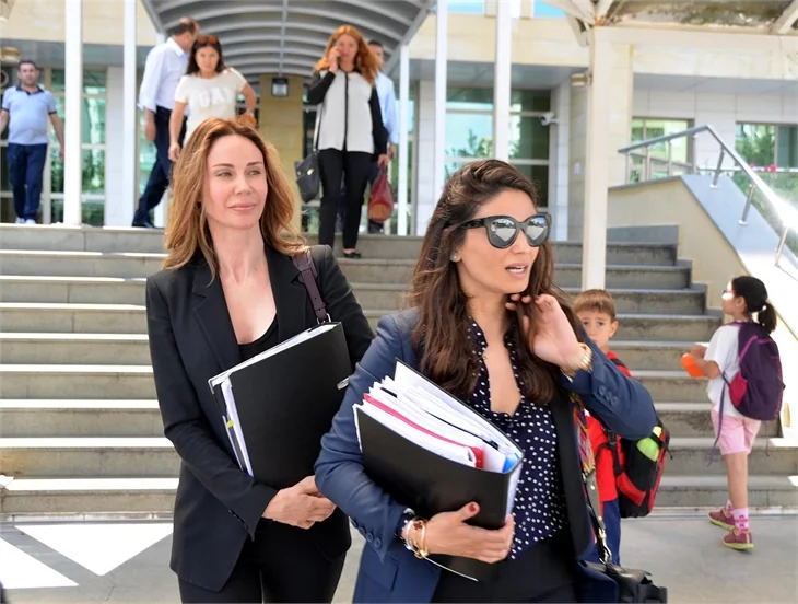 Demet Şener, boşanma davası için Antalya'da