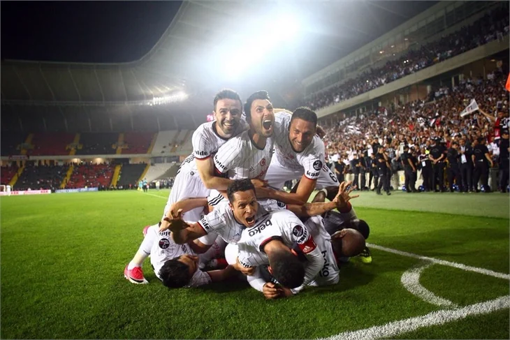 Süper Lig’de şampiyon Beşiktaş...