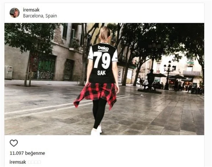 Ünlüler Beşiktaş'ın şampiyonluğunu böyle kutladılar...