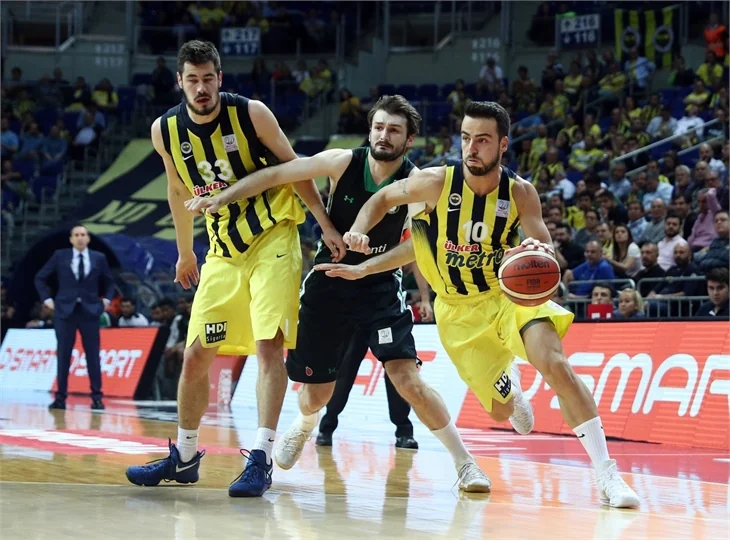 Fenerbahçe - Darüşşafaka Doğuş: 94 - 72