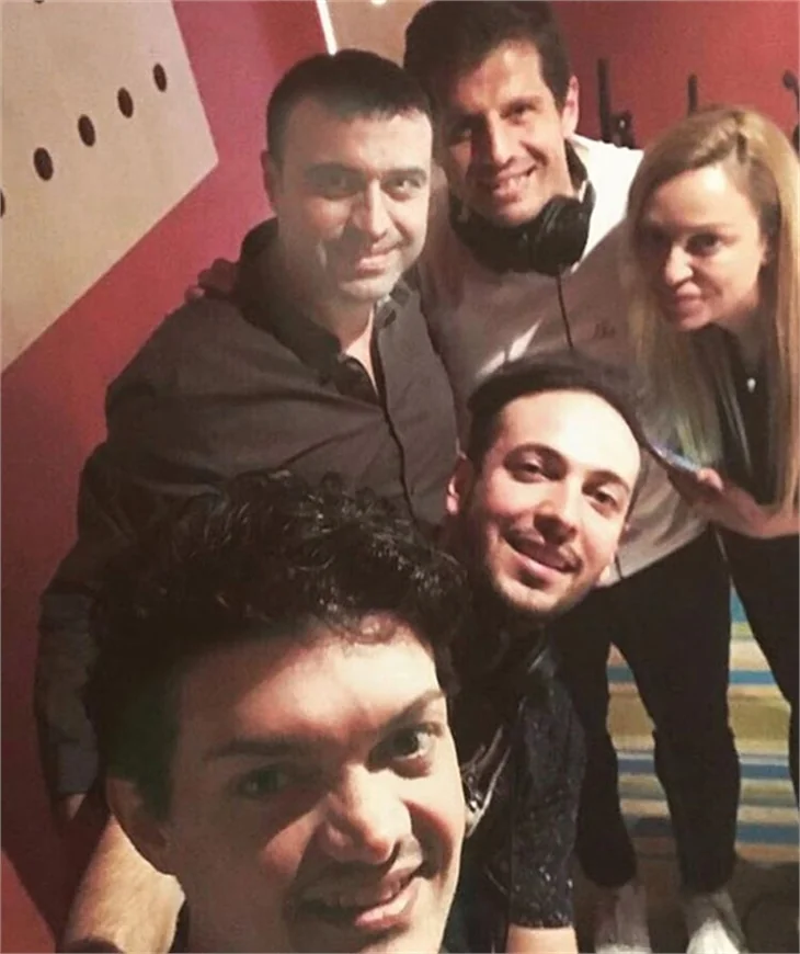 Popçular ve topçular bu albümde buluştu