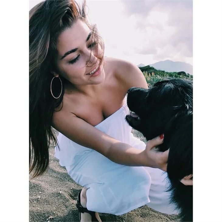Hande Erçel'den Bali'ye moral turu!