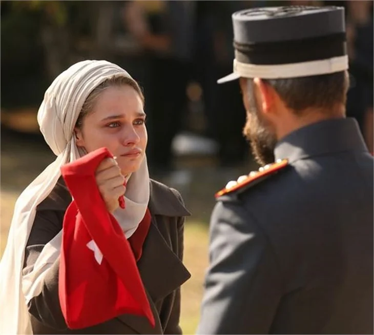 Miray Daner: Karşısında yaprak gibi titredim