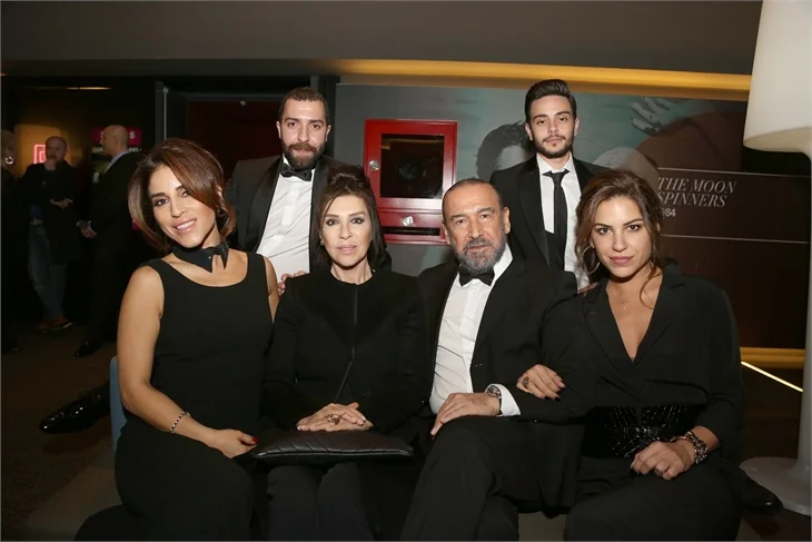 Dolunay'da kardeş dayanışması!