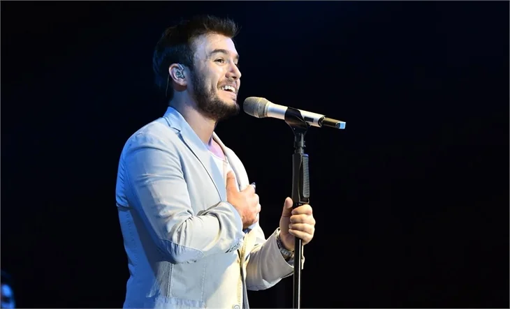 Mustafa Ceceli'ye konser vetosu!