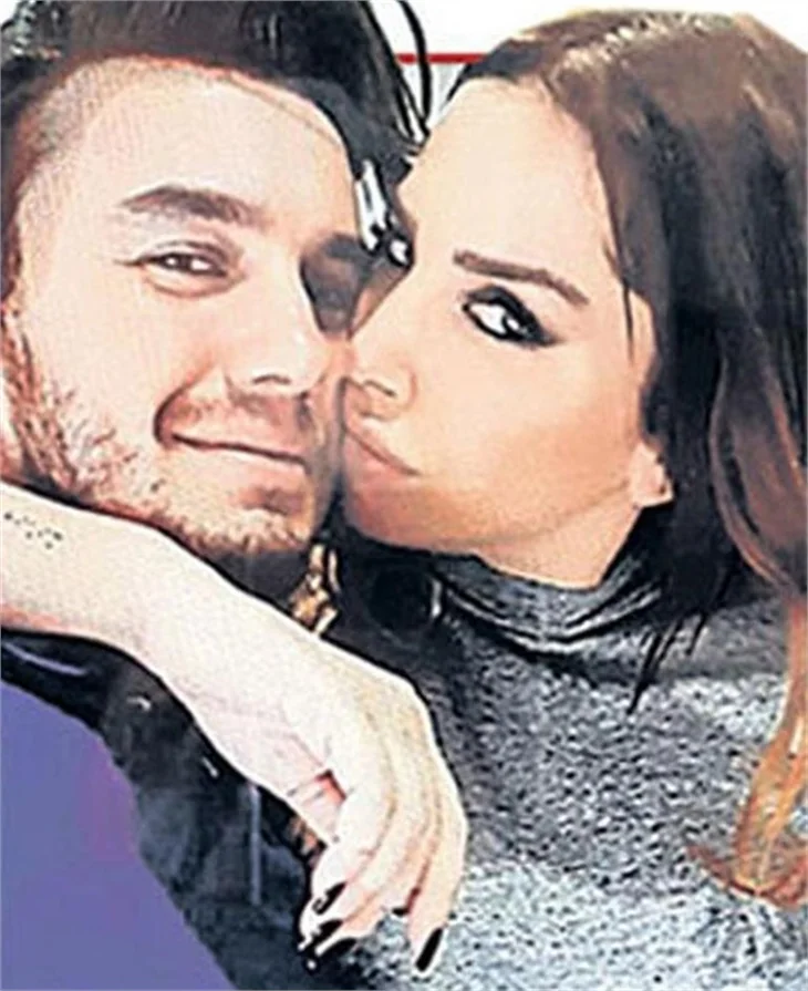Mustafa Ceceli'ye konser vetosu!
