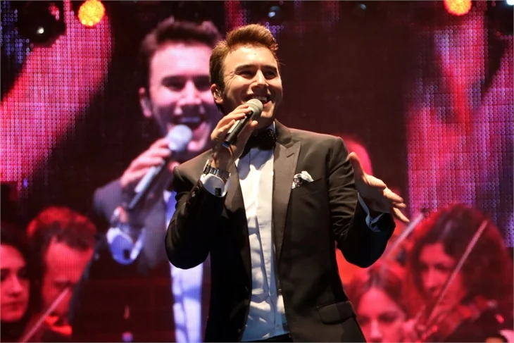 Mustafa Ceceli'ye konser vetosu!