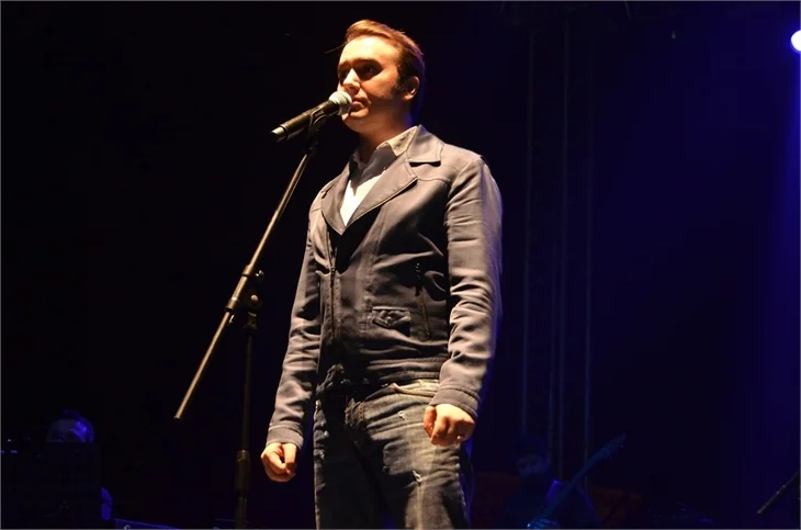 Mustafa Ceceli'ye konser vetosu!