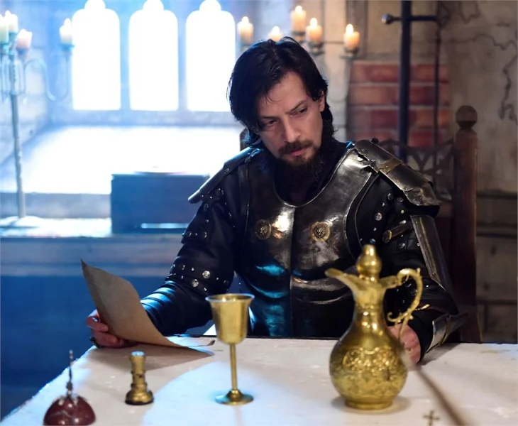 Diriliş Ertuğrul'da sürpriz ayrılık!
