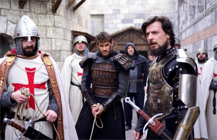 Diriliş Ertuğrul'da sürpriz ayrılık!