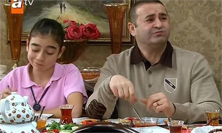 Birsu Demir büyüdü! Alemin Kıralı'nın Oben'iydi...