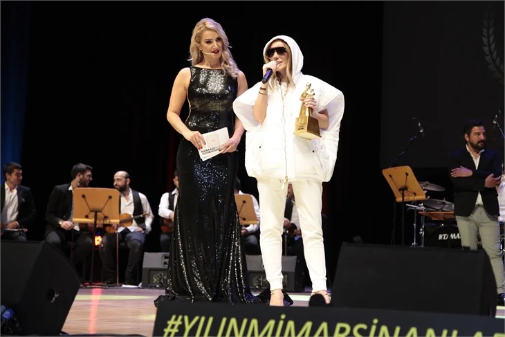 Gülşen o kıyafet için servet harcamış!